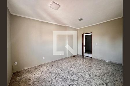 Quarto 2 de casa à venda com 3 quartos, 100m² em Vila Industrial (campinas), Campinas