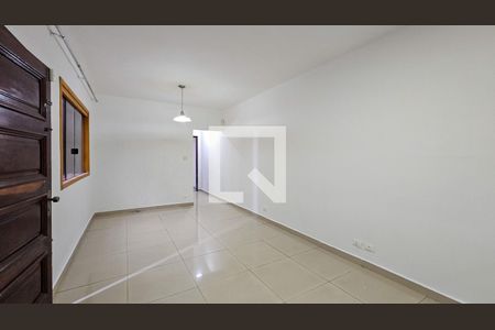 Sala de casa à venda com 4 quartos, 130m² em Jardim Luanda, São Paulo