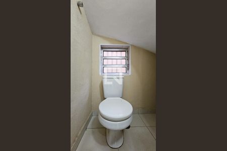 Lavabo de casa à venda com 4 quartos, 130m² em Jardim Luanda, São Paulo