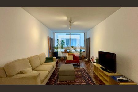 Sala de TV de apartamento à venda com 3 quartos, 131m² em Jardim Paulista, São Paulo