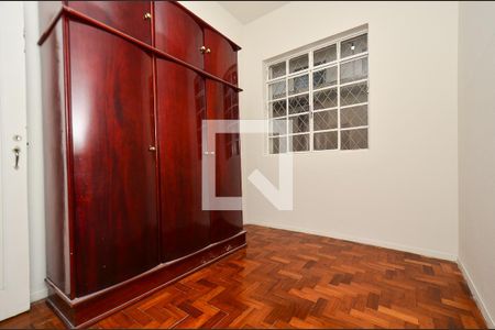 Quarto 1 de apartamento para alugar com 2 quartos, 70m² em Santo Agostinho, Belo Horizonte