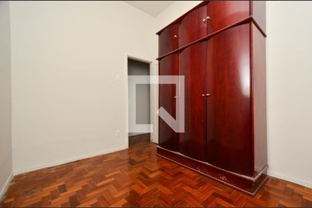 Quarto 1 de apartamento para alugar com 2 quartos, 70m² em Santo Agostinho, Belo Horizonte
