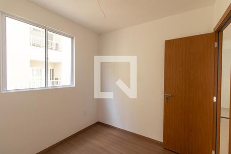 Quarto 1 de apartamento à venda com 2 quartos, 44m² em Novo Mundo, Curitiba