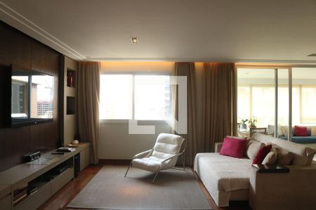 Sala de apartamento para alugar com 4 quartos, 267m² em Perdizes, São Paulo