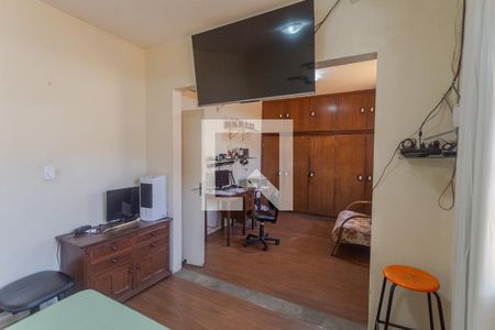 Quarto 2 de casa à venda com 2 quartos, 235m² em Carlos Prates, Belo Horizonte