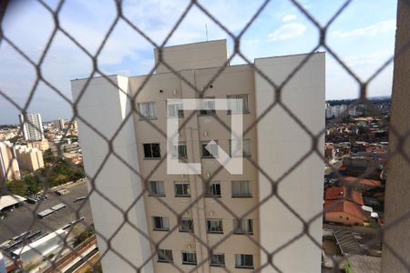 Sala vista de apartamento à venda com 2 quartos, 42m² em Parque Arariba, São Paulo