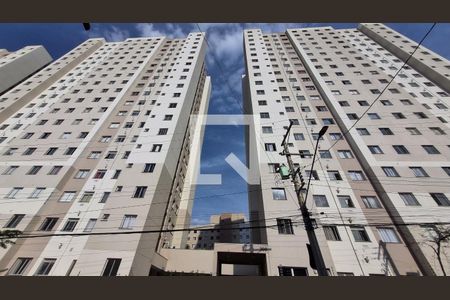 Fachada de apartamento à venda com 2 quartos, 42m² em Parque Arariba, São Paulo