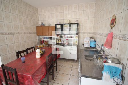 Cozinha de casa à venda com 3 quartos, 140m² em Novo Riacho, Contagem