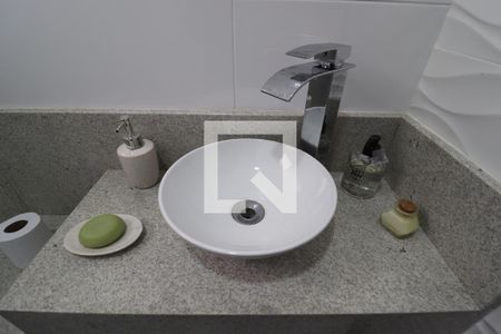 Lavabo de apartamento à venda com 3 quartos, 108m² em Campestre, Santo André