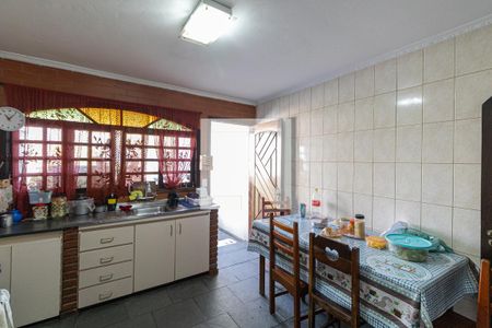 Casa à venda com 135m², 4 quartos e 2 vagasCozinha