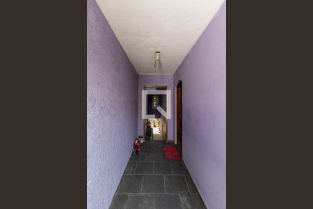 Casa à venda com 135m², 4 quartos e 2 vagasCorredor