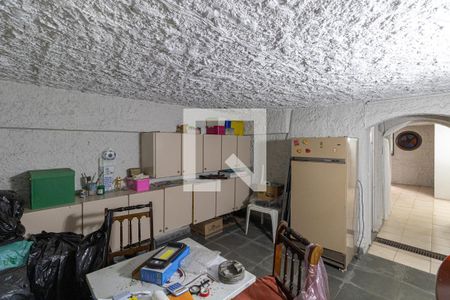 Casa à venda com 135m², 4 quartos e 2 vagasEdícula - Cozinha