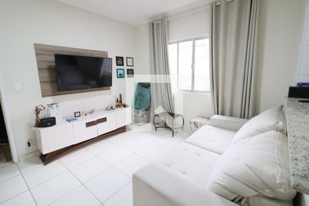 Sala de casa à venda com 3 quartos, 375m² em Vila Osasco, Osasco