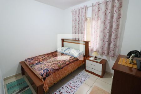 Quarto de casa à venda com 3 quartos, 375m² em Vila Osasco, Osasco