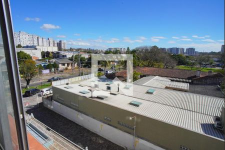 Sala - Vista de apartamento à venda com 3 quartos, 69m² em Sarandi, Porto Alegre