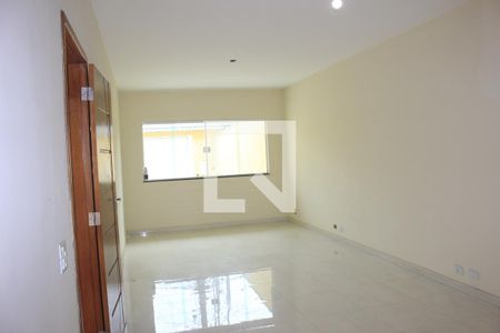 Sala de casa à venda com 3 quartos, 105m² em Jardim Santa Barbara, Guarulhos