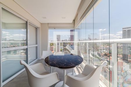 Varanda de apartamento à venda com 1 quarto, 58m² em Pinheiros, São Paulo