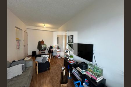 Sala de apartamento para alugar com 2 quartos, 68m² em Jardim Tupanci, Barueri