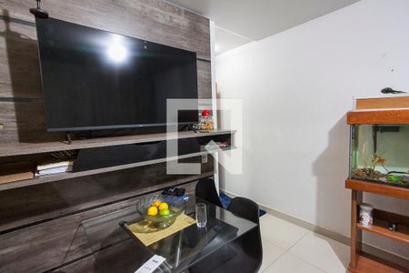 Sala de apartamento para alugar com 2 quartos, 46m² em Chácaras Tubalina E Quartel, Uberlândia