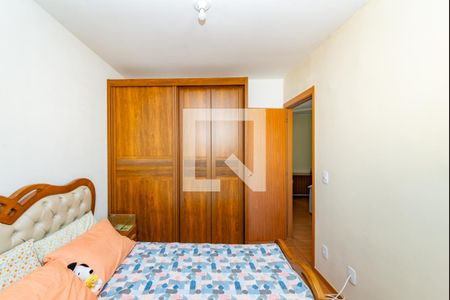 Quarto 1 de apartamento para alugar com 2 quartos, 45m² em Chácara Cotia, Contagem