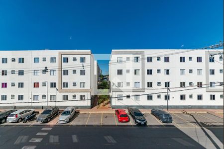 Quarto 1 de apartamento para alugar com 2 quartos, 45m² em Chácara Cotia, Contagem