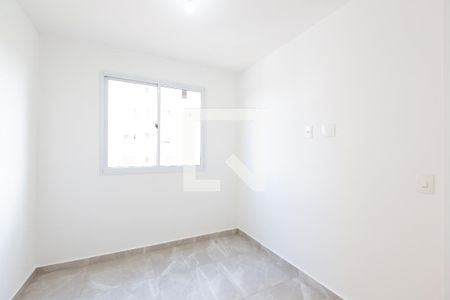 Quarto 1 de apartamento para alugar com 2 quartos, 42m² em Jardim Helian, São Paulo