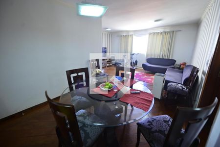Sala de apartamento para alugar com 4 quartos, 127m² em Setor Bueno, Goiânia