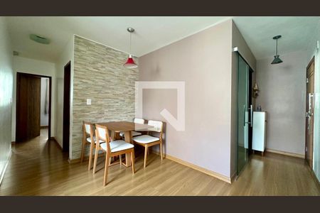 Sala de apartamento à venda com 3 quartos, 70m² em Cinquentenario, Belo Horizonte