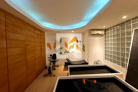 Quarto de apartamento à venda com 2 quartos, 129m² em Laranjeiras, Rio de Janeiro