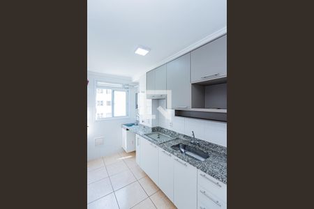Cozinha e Área de Serviço de apartamento para alugar com 2 quartos, 44m² em Jardim Iris, São Paulo