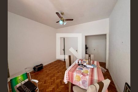 Sala de apartamento à venda com 2 quartos, 77m² em Copacabana, Rio de Janeiro