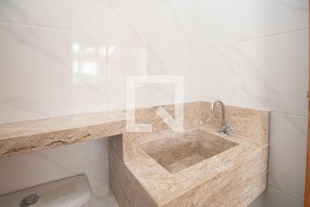 Lavabo de casa à venda com 2 quartos, 70m² em Vila Constança, São Paulo