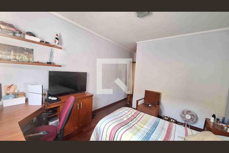 Casa à venda com 4 quartos, 150m² em Vila Germinal, São Paulo