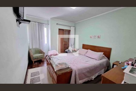Casa à venda com 4 quartos, 150m² em Vila Germinal, São Paulo