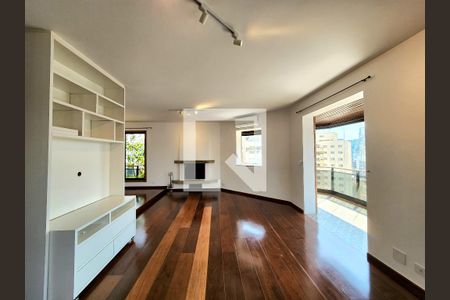 Sala de apartamento para alugar com 3 quartos, 204m² em Vila Nova Conceição, São Paulo