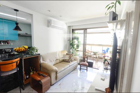 Sala de apartamento à venda com 3 quartos, 90m² em Tijuca, Rio de Janeiro