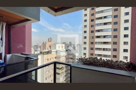 Sacada de apartamento à venda com 2 quartos, 70m² em Pinheiros, São Paulo