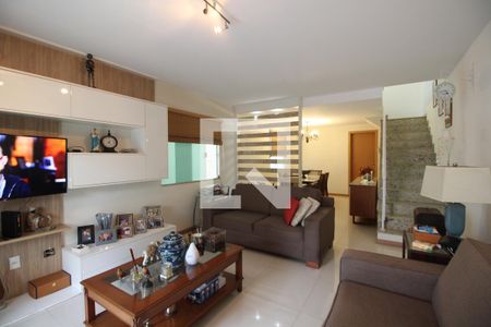 Sala de casa de condomínio à venda com 3 quartos, 144m² em Freguesia (jacarepaguá), Rio de Janeiro