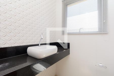 Banheiro da Cobertura  de apartamento à venda com 3 quartos, 185m² em Tirol, Contagem