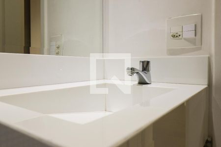 Lavabo de apartamento à venda com 2 quartos, 75m² em Vila Andrade, São Paulo