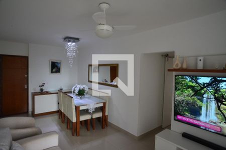 Sala de apartamento à venda com 3 quartos, 77m² em Barra da Tijuca, Rio de Janeiro