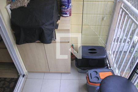 Varanda  de apartamento para alugar com 3 quartos, 65m² em Vila Itapegica, Guarulhos