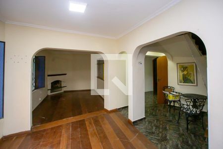 Sala 1 de casa para alugar com 5 quartos, 355m² em Centro, Diadema