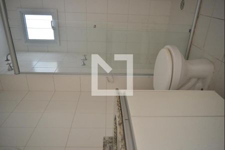 Banheiro Social de apartamento para alugar com 3 quartos, 77m² em Campestre, Santo André