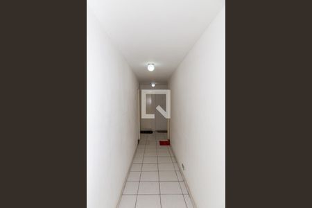 Hall de entrada de apartamento à venda com 2 quartos, 54m² em Jardim Casa Grande, Diadema