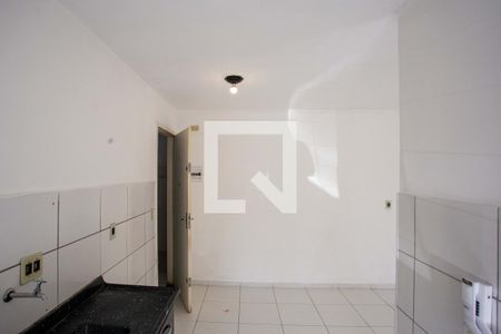 Cozinha de apartamento para alugar com 2 quartos, 54m² em Jardim Casa Grande, Diadema