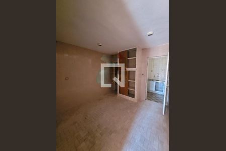 Casa à venda com 2 quartos, 75m² em Vila Prudente, São Paulo