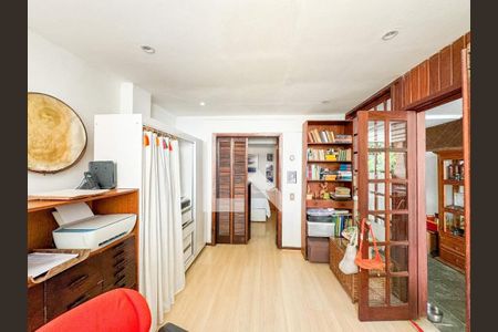 Apartamento à venda com 5 quartos, 268m² em Laranjeiras, Rio de Janeiro