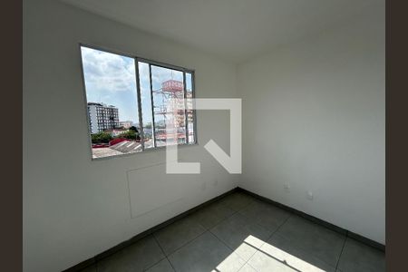 Quarto 1 de apartamento para alugar com 2 quartos, 48m² em Madureira, Rio de Janeiro
