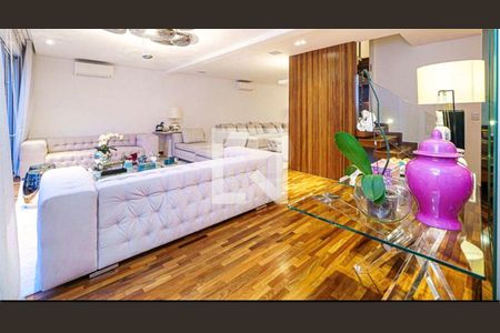 Casa à venda com 3 quartos, 450m² em Pacaembu, São Paulo